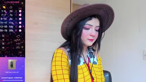 Snapshot of cutesarah_10 chatting on 12.08.24 cutesarah_10 online show from 12.08.24