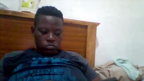 Snapshot of cutesexyblackass chatting on 04.19.26 Nelly online show from 04.19.26