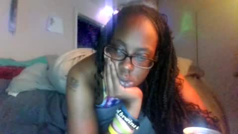 Snapshot of cuteshotkiki chatting on 07.24.26 mary mack online show from 07.24.26