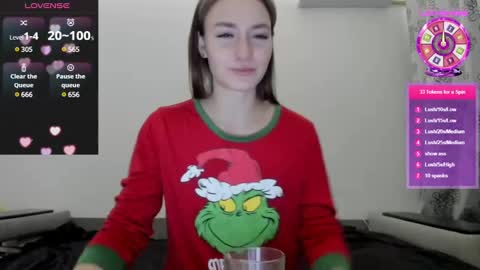 Snapshot of cutestdemon chatting on 12.25.24 Im saving up to fix my favorite car online show from 12.25.24
