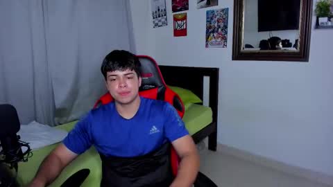 Snapshot of cuteznowyy chatting on 03.01.26 Ask me online show from 03.01.26