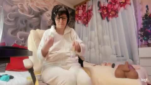 Snapshot of cutie__orgasm chatting on 12.07.24 Cutie orgasm online show from 12.07.24