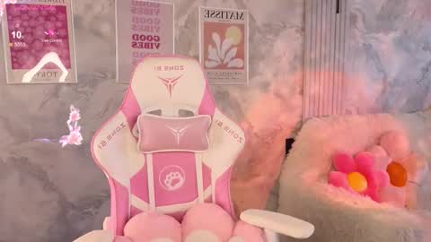 HelloMy name Eva online show from 02.03.26