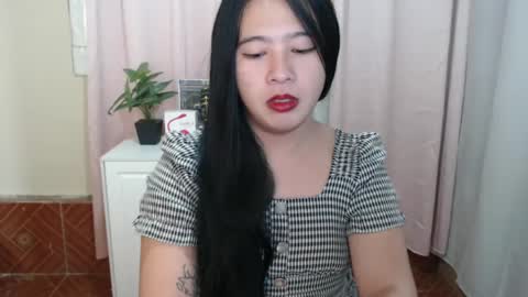 Snapshot of cutie_asianwoman chatting on 12.12.24 cutie_asianwoman online show from 12.12.24