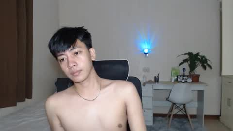 Neil Taylor online show from 10.28.25