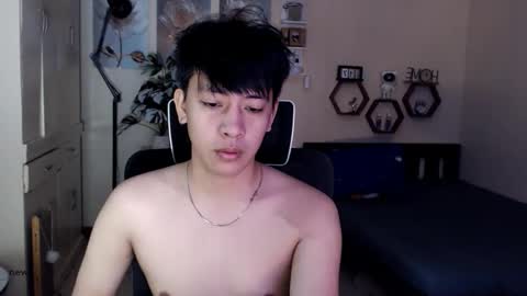 Snapshot of cutie_cumshow chatting on 01.17.26 Neil Taylor online show from 01.17.26