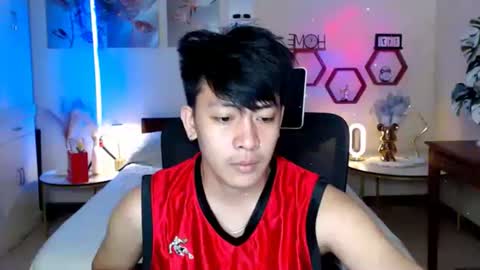 Snapshot of cutie_cumshow chatting on 02.19.26 Neil Taylor online show from 02.19.26