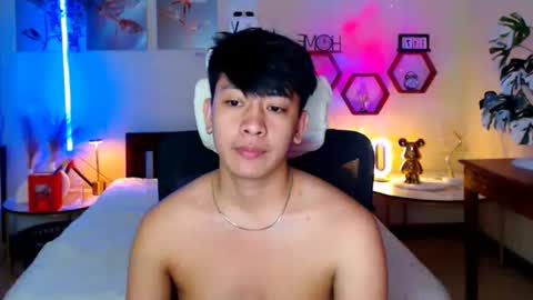 Snapshot of cutie_cumshow chatting on 02.20.26 Neil Taylor online show from 02.20.26