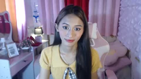 cutie_mitcha online show from 09.24.25