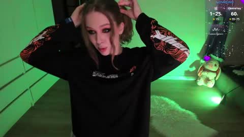 Kira online show from 04.02.26