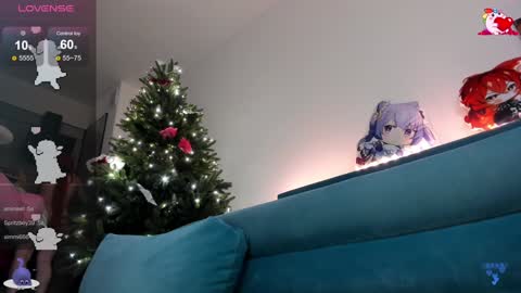 Snapshot of cutiesue chatting on 01.13.25 CutieSue online show from 01.13.25
