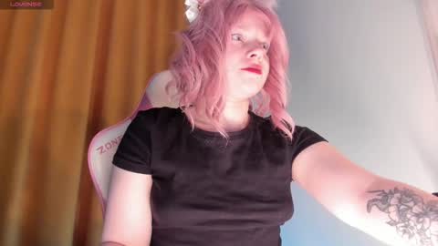 CutieSue online show from 02.03.26