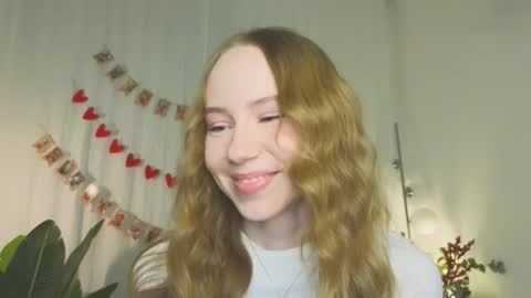 Snapshot of cuute_angell chatting on 02.24.26 Virginia See you on Sunday online show from 02.24.26