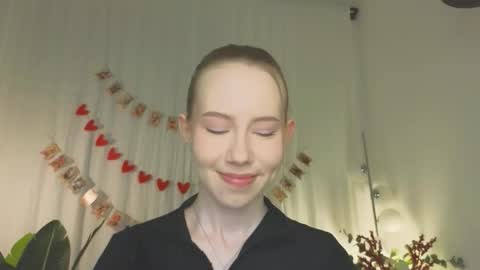 Snapshot of cuute_angell chatting on 02.27.26 Virginia See you on Sunday online show from 02.27.26