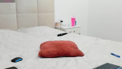 Eva online show from 10.20.25