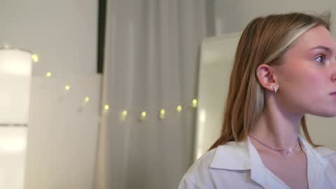 EMILY online show from 12.02.24