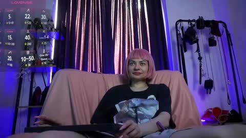 Lily Goddess online show from 02.15.25