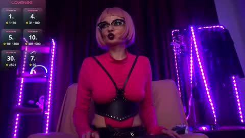 Lily Goddess online show from 09.10.25