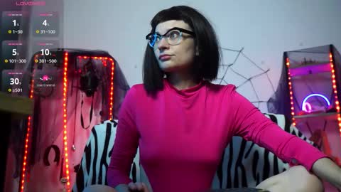 Lily Goddess online show from 11.10.25