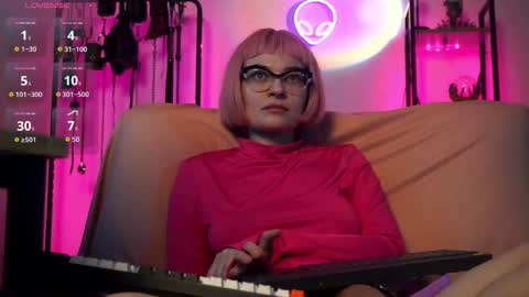 Lily Goddess online show from 11.26.25