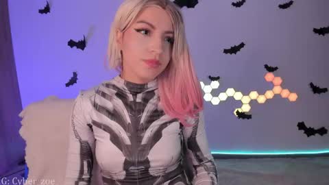  cyber zoe   online show from 11.05.25