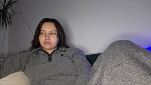 Cyndee Winter online show from 10.06.25