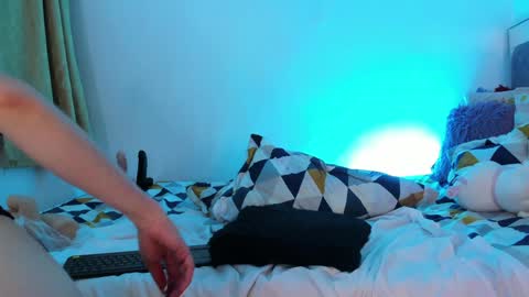 cynthiaa33 online show from 01.20.25