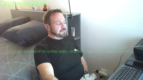 Chris online show from 11.17.25