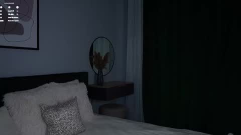 Isabella online show from 10.25.25