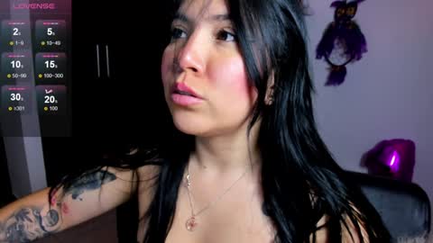 Ailyn  online show from 01.25.25