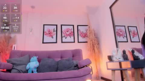 Daniela  online show from 10.24.25