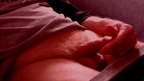 Snapshot of dad_next_door chatting on 01.08.25 Richard online show from 01.08.25