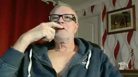 Brian ... online show from 10.01.25