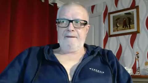 Brian ... online show from 04.01.26