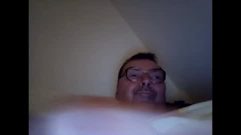 Snapshot of daddy91964 chatting on 01.05.25 daddy91964 online show from 01.05.25