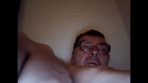 Snapshot of daddy91964 chatting on 01.19.25 daddy91964 online show from 01.19.25