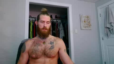 Snapshot of daddyafterdark1 chatting on 06.19.26 daddyafterdark1 online show from 06.19.26