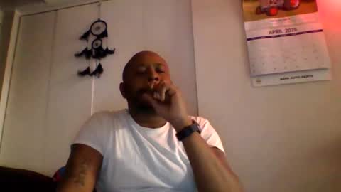 Snapshot of daddydickxm chatting on 04.22.26 daddydickxm online show from 04.22.26