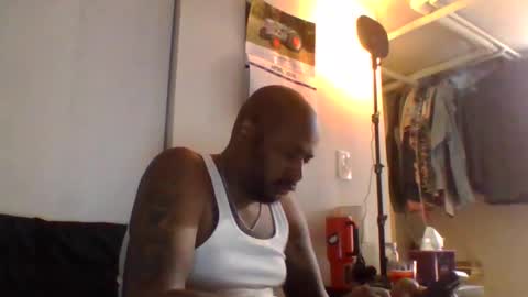 Snapshot of daddydickxm chatting on 04.28.26 daddydickxm online show from 04.28.26
