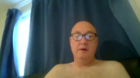 Snapshot of daddyhere4uall6 chatting on 10.13.25 daddyhere4uall6 online show from 10.13.25