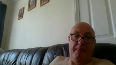 daddyhere4uall6 online show from 11.01.25