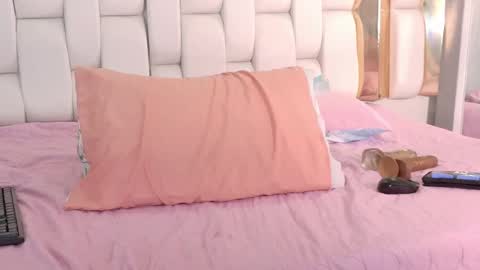 JAZMIN online show from 11.21.25