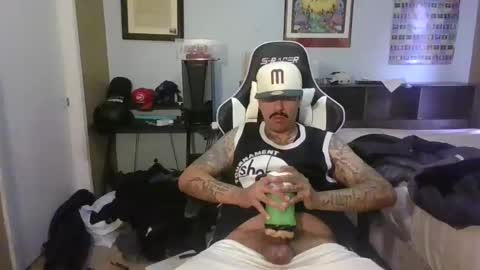 Snapshot of daddyjayare760 chatting on 03.01.25 daddyjayare760 online show from 03.01.25