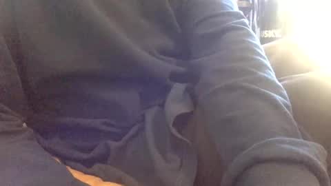 JOI use emoji thumbs up Faster   Thumbs down Slower    Hi Hand Stop    Fist Start.Stop online show from 02.12.26