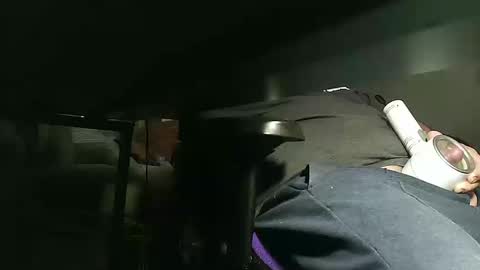 Snapshot of daddys_belthand chatting on 10.13.25 daddys_belthand online show from 10.13.25