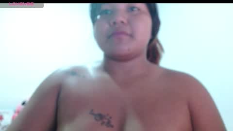 Snapshot of daddys_little_slutty chatting on 12.03.25 Thalya online show from 12.03.25