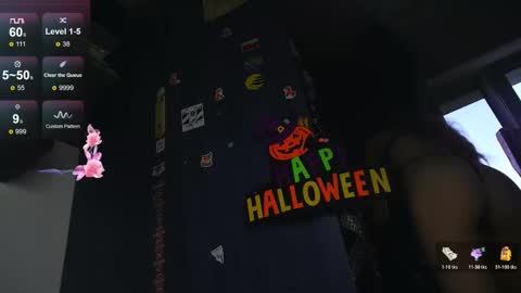 Snapshot of daddyslittleslutfox chatting on 10.30.25 daddyslittleslutfox online show from 10.30.25