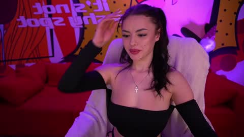 daenerys_daen online show from 12.12.24