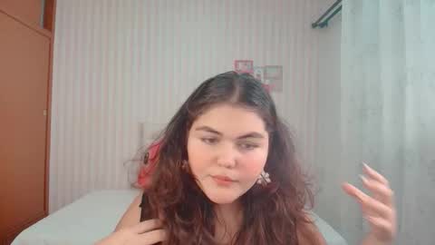 daeneryslove_doll online show from 11.20.25