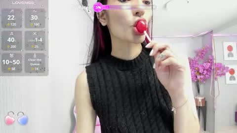 Snapshot of dafne_huges chatting on 12.05.24 dafne huges online show from 12.05.24